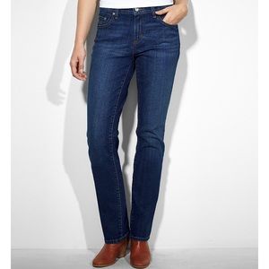 Women’s Levi 505 straight leg